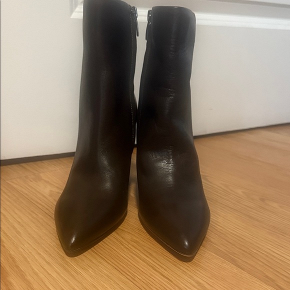 Elegant Brown woman’s  Ankle Boots Nine West size 7 1/2 brown leather . S12 - Picture 11 of 14